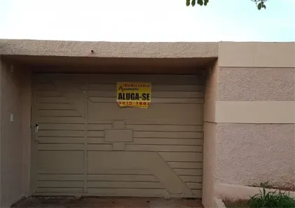 Casa com 2 Quartos para alugar, 86m² no Plano Diretor Sul, Palmas