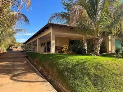 Fazenda/Sítio com 6 Quartos à venda, 737m² no , Buriti Alegre