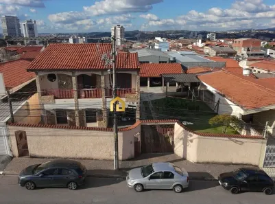 Sobrado com 5 Quartos à venda, 349m² no Parque Bela Vista, Votorantim