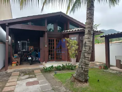 Casa de Condomínio com 2 Quartos à venda, 180m² no Vargem Grande, Rio de Janeiro