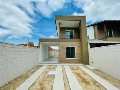 Sobrado com 3 Quartos à venda, 150m² no Centro, Eusébio