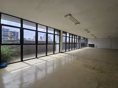 Sala Comercial para alugar, 937m² no Centro, Curitiba