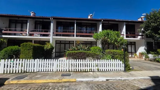 Casa de Condomínio com 4 Quartos à venda, 104m² no Alto, Teresópolis