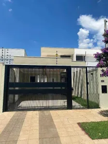 Casa com 3 Quartos à venda, 123m² no Jardim Canadá 2ª Parte, Maringá
