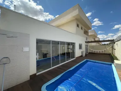 Casa de Condomínio com 4 Quartos à venda, 231m² no Cardoso Continuação, Aparecida de Goiânia
