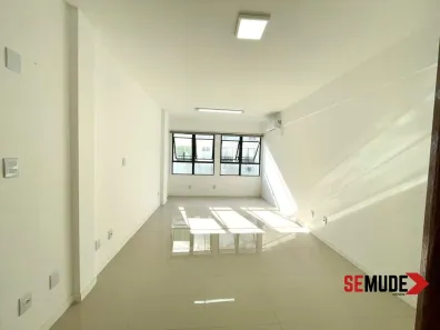 Sala Comercial à venda, 25m² no Trindade, Florianópolis