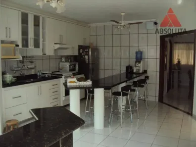 Casa com 3 Quartos à venda, 150m² no Campo Limpo, Americana