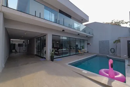 Sobrado com 6 Quartos à venda, 280m² no Balneário Stella Maris, Peruíbe