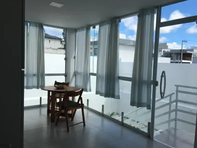 Casa de Condomínio com 3 Quartos à venda, 193m² no Imboassica, Macaé