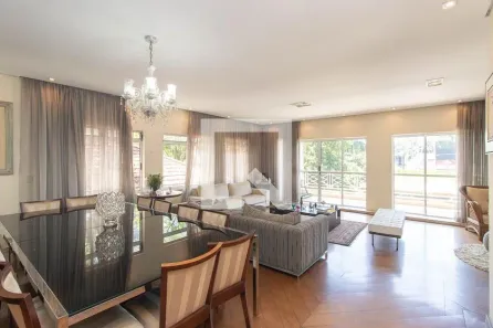 Casa com 7 Quartos à venda, 560m² no Vila Albertina, São Paulo