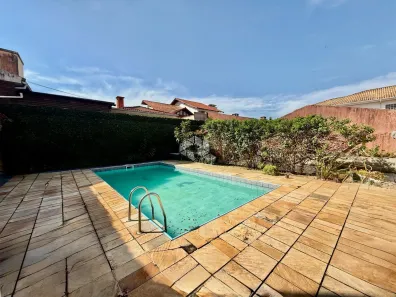 Casa com 3 Quartos à venda, 259m² no Córrego Grande, Florianópolis