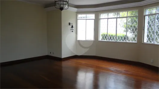 Casa com 3 Quartos à venda, 300m² no Sumaré, São Paulo