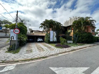 Imóvel Comercial com 5 Quartos à venda, 241m² no Centro, Vinhedo