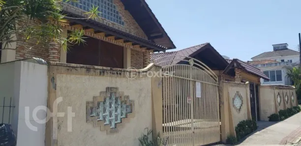 Casa com 5 Quartos à venda, 400m² no Itaguaçu, Florianópolis