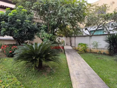 Casa com 3 Quartos à venda, 261m² no Nossa Senhora das Graças, Governador Valadares