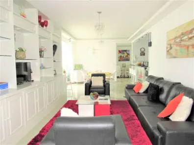 Cobertura com 4 Quartos para alugar, 240m² no Pitangueiras, Guarujá