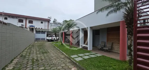 Casa com 7 Quartos à venda, 550m² no Lázaro, Ubatuba