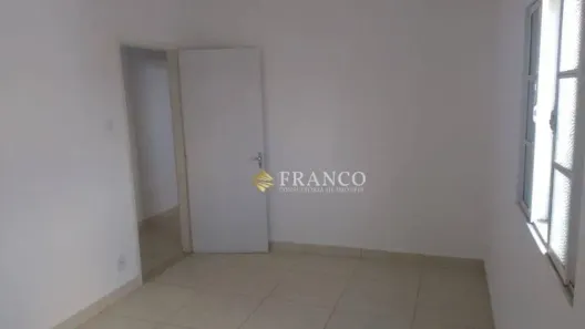 Apartamento com 2 Quartos para alugar, 45m² no Vila Aparecida, Taubaté