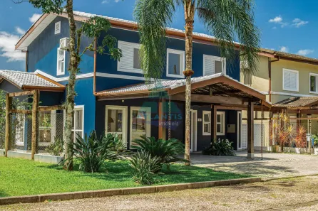 Casa com 5 Quartos à venda, 375m² no Lagoinha, Ubatuba