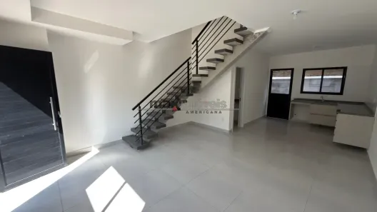Casa de Condomínio com 2 Quartos para alugar, 76m² no Vila Santa Maria, Americana