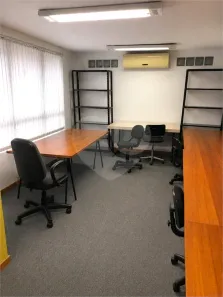 Sala Comercial à venda, 103m² no Petrópolis, Porto Alegre