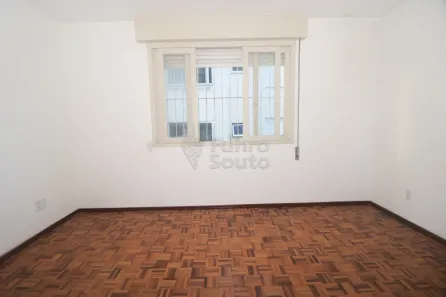 Apartamento com 2 Quartos para alugar, 81m² no Centro, Pelotas