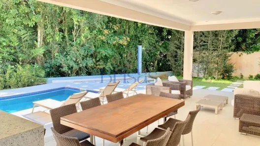 Casa de Condomínio com 4 Quartos para alugar, 200m² no Baleia, São Sebastião