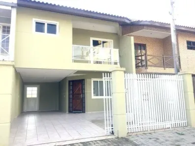 Sobrado com 3 Quartos à venda, 209m² no Pineville, Pinhais