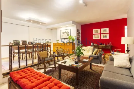 Casa com 3 Quartos à venda, 390m² no Vila Madalena, São Paulo
