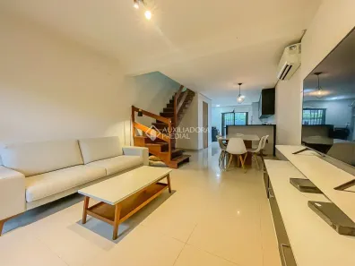 Casa com 2 Quartos à venda, 101m² no Guarujá, Porto Alegre