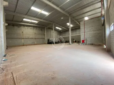 Galpão/Depósito/Armazém para alugar, 1000m² no Iporanga, Sorocaba