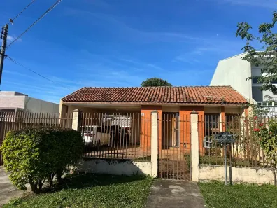 Casa com 3 Quartos à venda, 126m² no Capão Raso, Curitiba