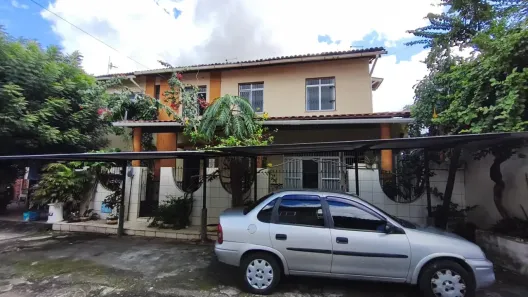 Casa com 3 Quartos à venda, 103m² no Antônio Bezerra, Fortaleza