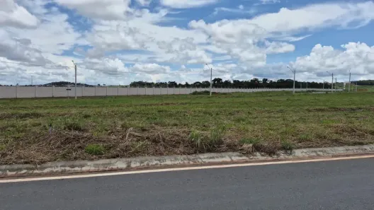 Lote/Terreno à venda, 275m² no Condomínio Vinhas, Senador Canedo