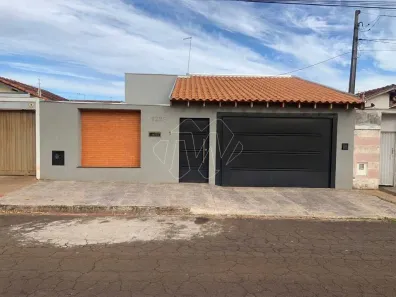 Casa com 3 Quartos à venda, 72m² no Jardim Universal, Araraquara