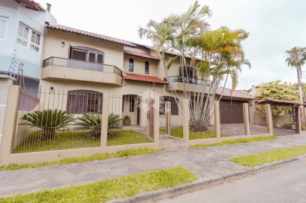 Casa com 4 Quartos à venda, 295m² no Morro Santana, Porto Alegre