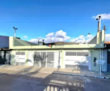 Casa com 3 Quartos à venda, 430m² no Vila Oceania, Poá