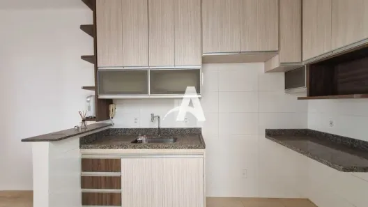 Casa de Condomínio com 2 Quartos para alugar, 47m² no Novo Mundo, Uberlândia