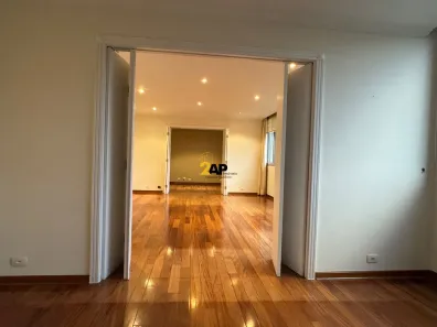 Apartamento com 3 Quartos à venda, 200m² no Vila Suzana, São Paulo