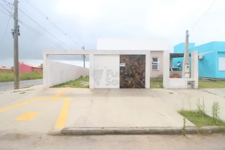 Casa com 2 Quartos à venda, 65m² no Três Vendas, Pelotas