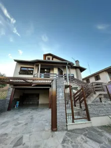 Casa com 3 Quartos à venda, 218m² no Nossa Senhora da Saúde, Caxias do Sul