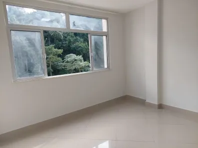 Apartamento com 1 Quarto para alugar, 42m² no Centro, Petrópolis
