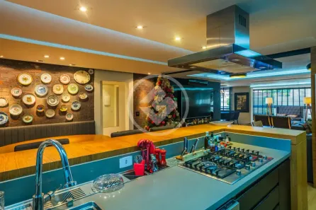 Apartamento com 4 Quartos à venda, 325m² no Centro, Florianópolis