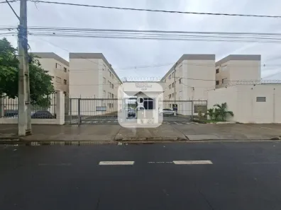 Apartamento com 2 Quartos para alugar, 45m² no Loteamento Residencial Pequis, Uberlândia