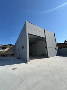 Galpão/Depósito/Armazém com 1 Quarto para alugar, 251m² no Boa Vista, Joinville