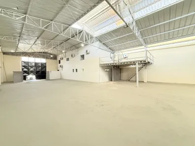 Galpão/Depósito/Armazém para alugar, 800m² no Jardim Morumbi, Bragança Paulista