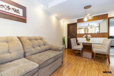 Sobrado com 3 Quartos à venda, 203m² no Uberaba, Curitiba