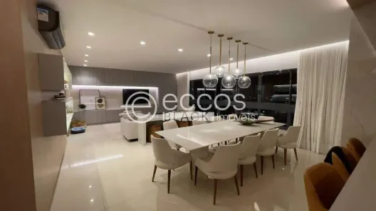 Apartamento com 3 Quartos à venda, 220m² no Jardim Karaíba, Uberlândia