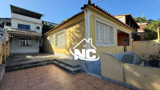 Casa com 5 Quartos à venda, 360m² no Sete Pontes, São Gonçalo