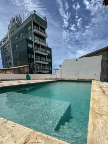 Casa com 8 Quartos para alugar, 350m² no Imbetiba, Macaé